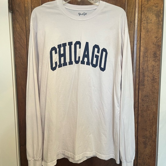 Brandy Melville John Galt Chicago Long Sleeve Shirt - Picture 1 of 3